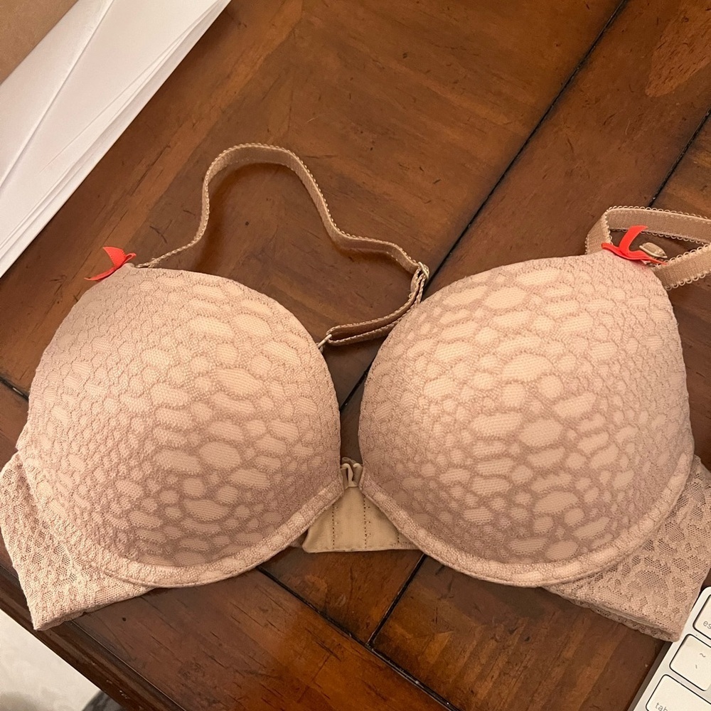 Aerie Scarlet Bra